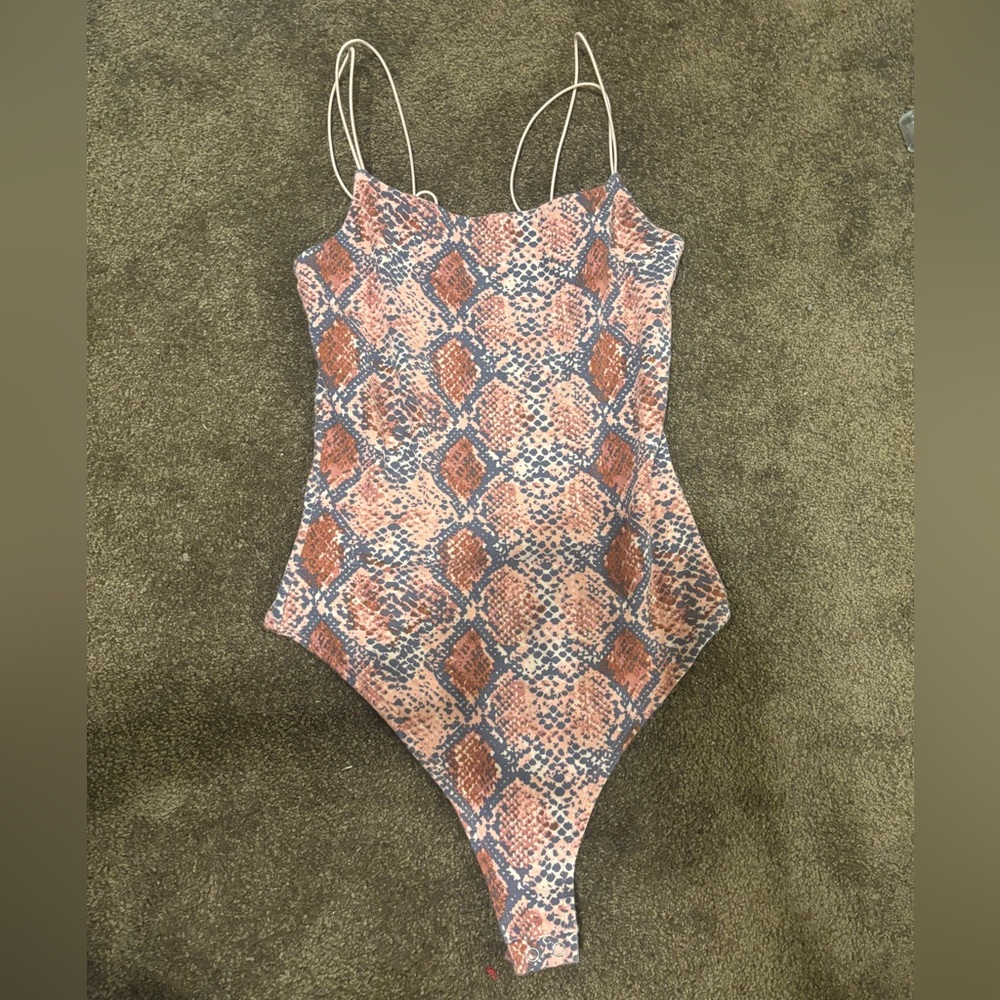 Forever 21 Snake Print Bodysuit in Pink and Grey